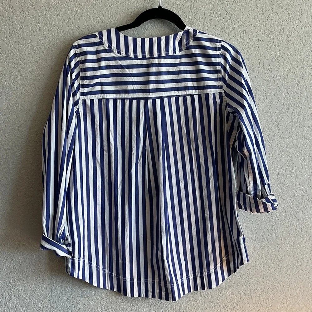 J.Crew. S. Like new. Blue/white stripe blouse.